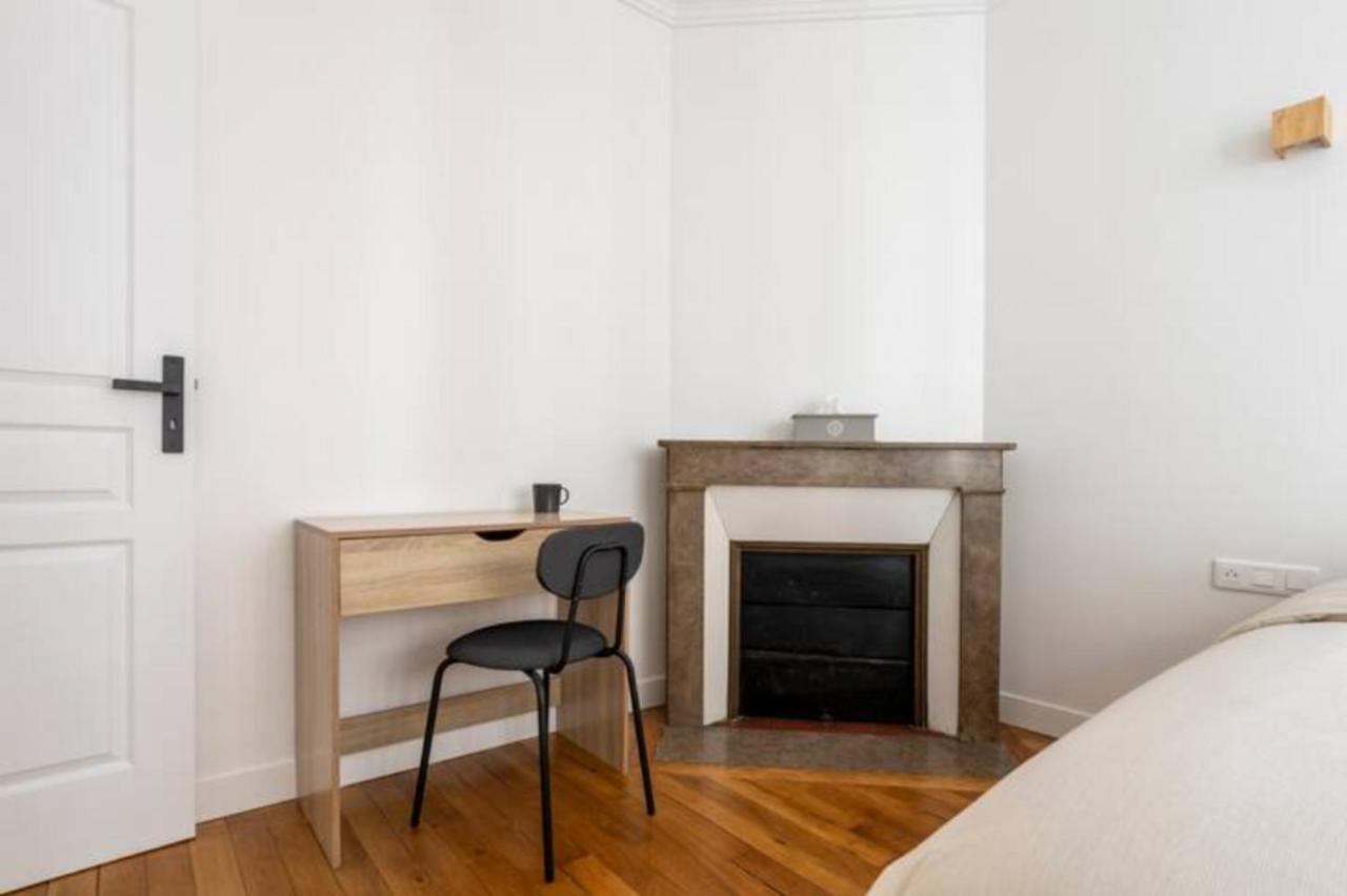 The Square, Paris-Asnieres, Private Apartment With Bedroom And Living Room 외부 사진